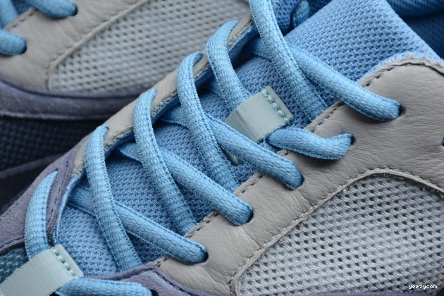 Boost Blue Yeezy Carbon FW2498 Adidas 700 1212